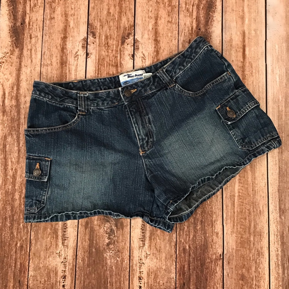 Old Navy Denim Shorts. Size 12. NWOT.